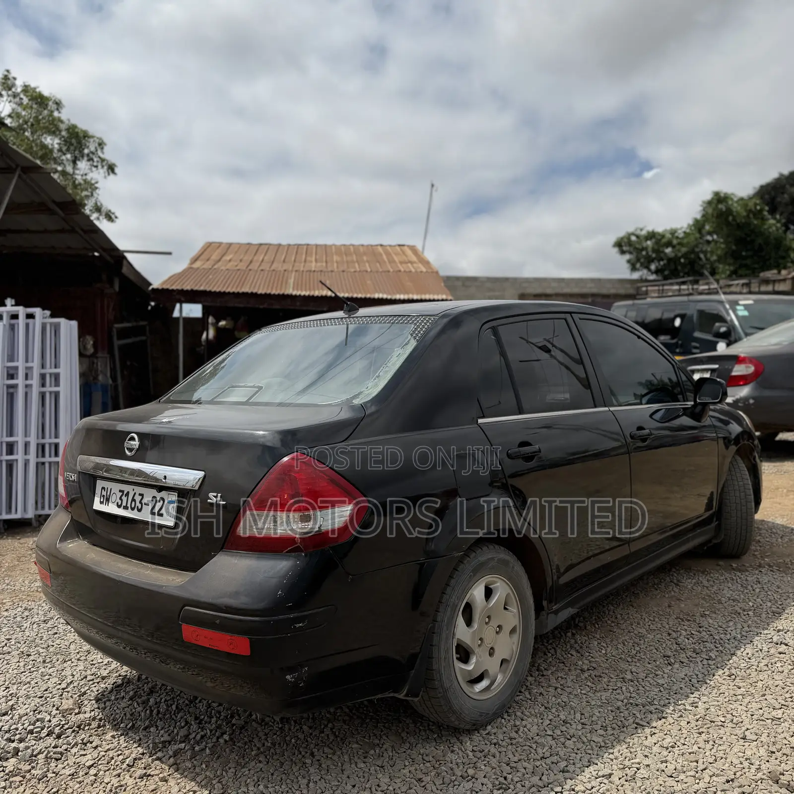 Nissan Versa 2006 Black