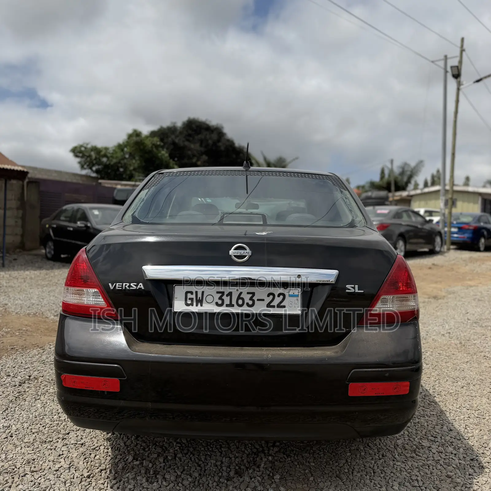 Nissan Versa 2006 Black