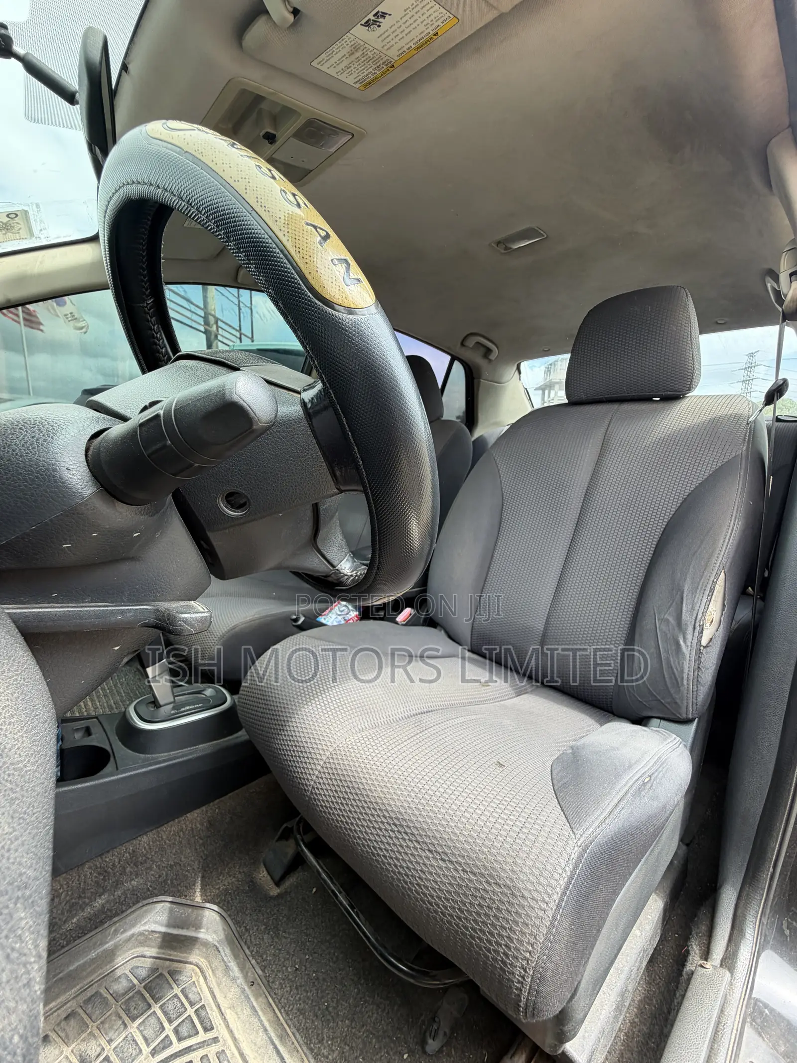 Nissan Versa 2006 Black
