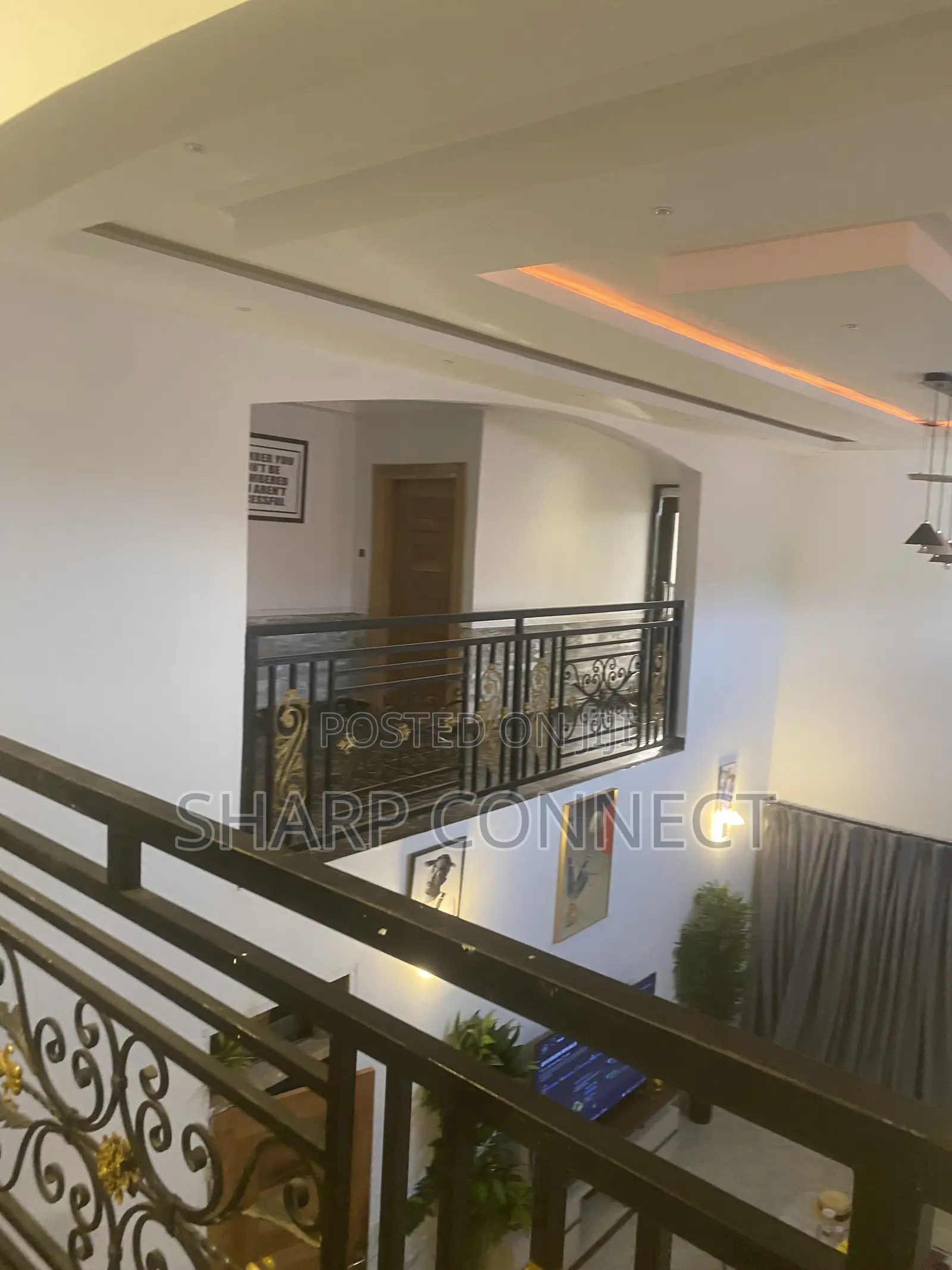 5bdrm Duplex in Sharp-Connect., Toll Booth for rent