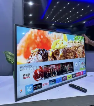 Samsung 43 Inches Series 7. Smart Digital Satellite, UHD Display.
