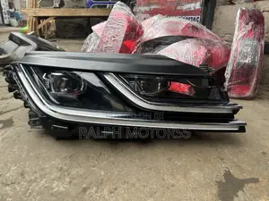 Volkswagen Arteon 2020-24 Headlight