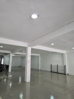 For RENT : Spacious Commercial Office / Shop Space for Rent.