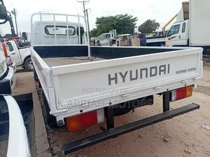 Hyundai Mighty Truck