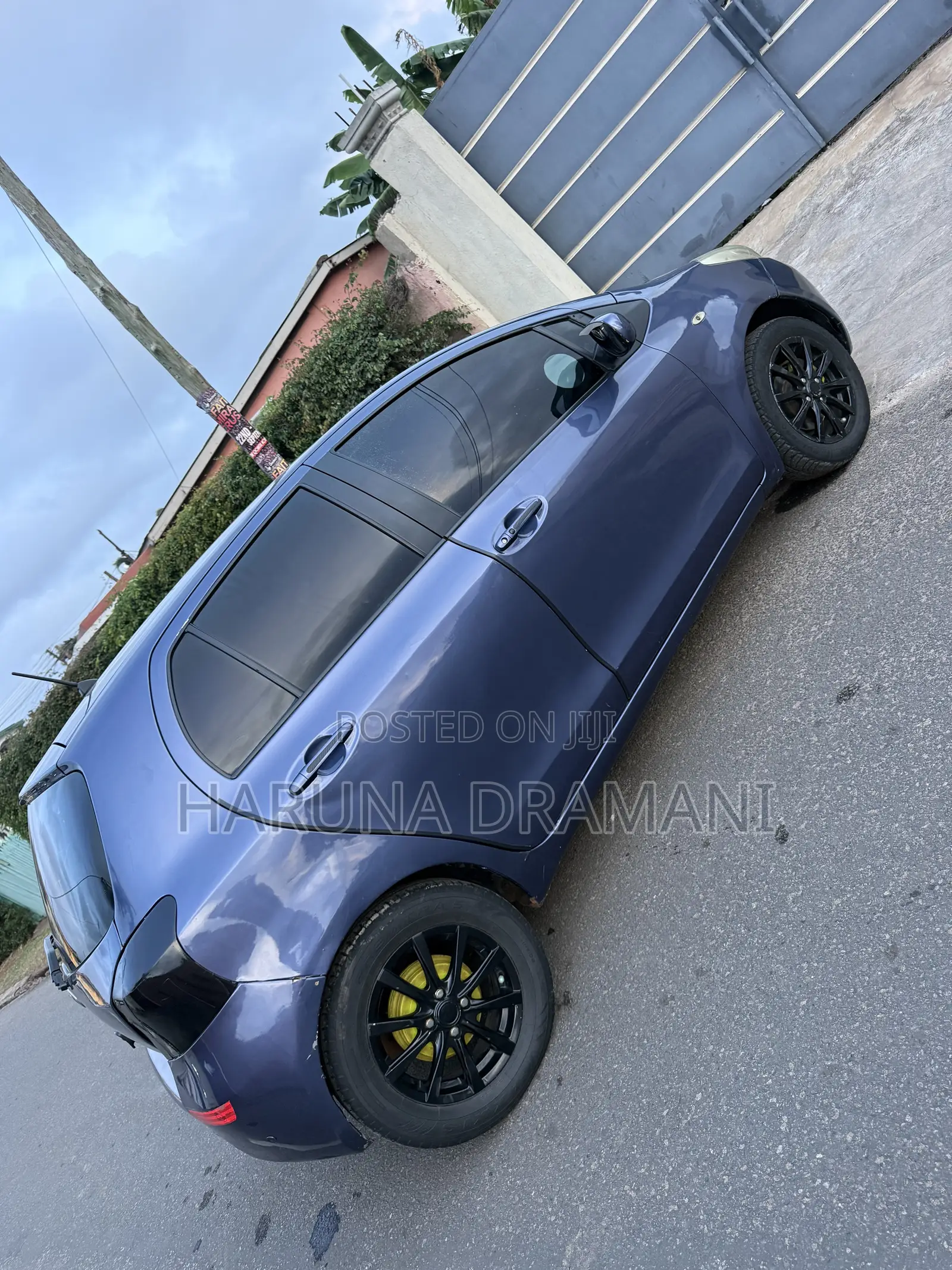 Toyota Vitz 1.3 AWD 5dr 2010 Blue