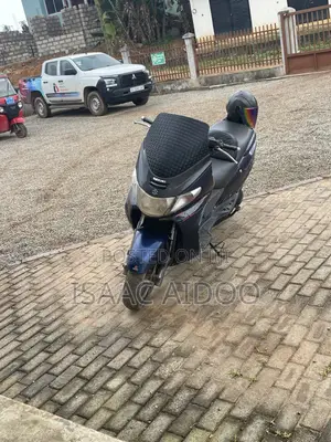 Suzuki Burgman 2014 Black