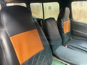 Nissan Caravan (Urvan) 2017 Black