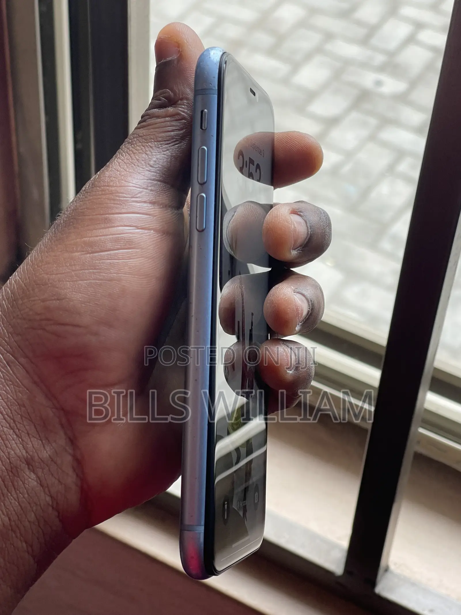 Apple iPhone XR 64 GB Blue
