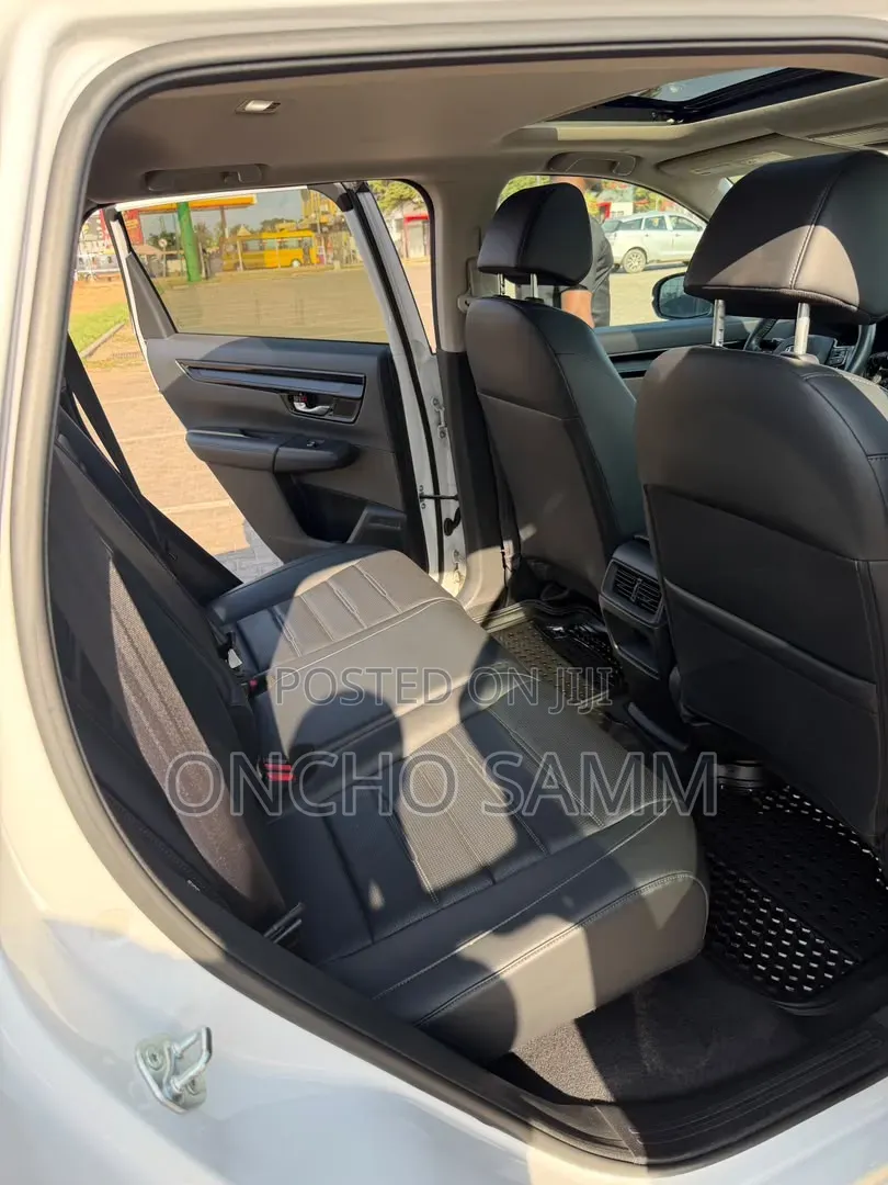 Honda CR-V 2023 White