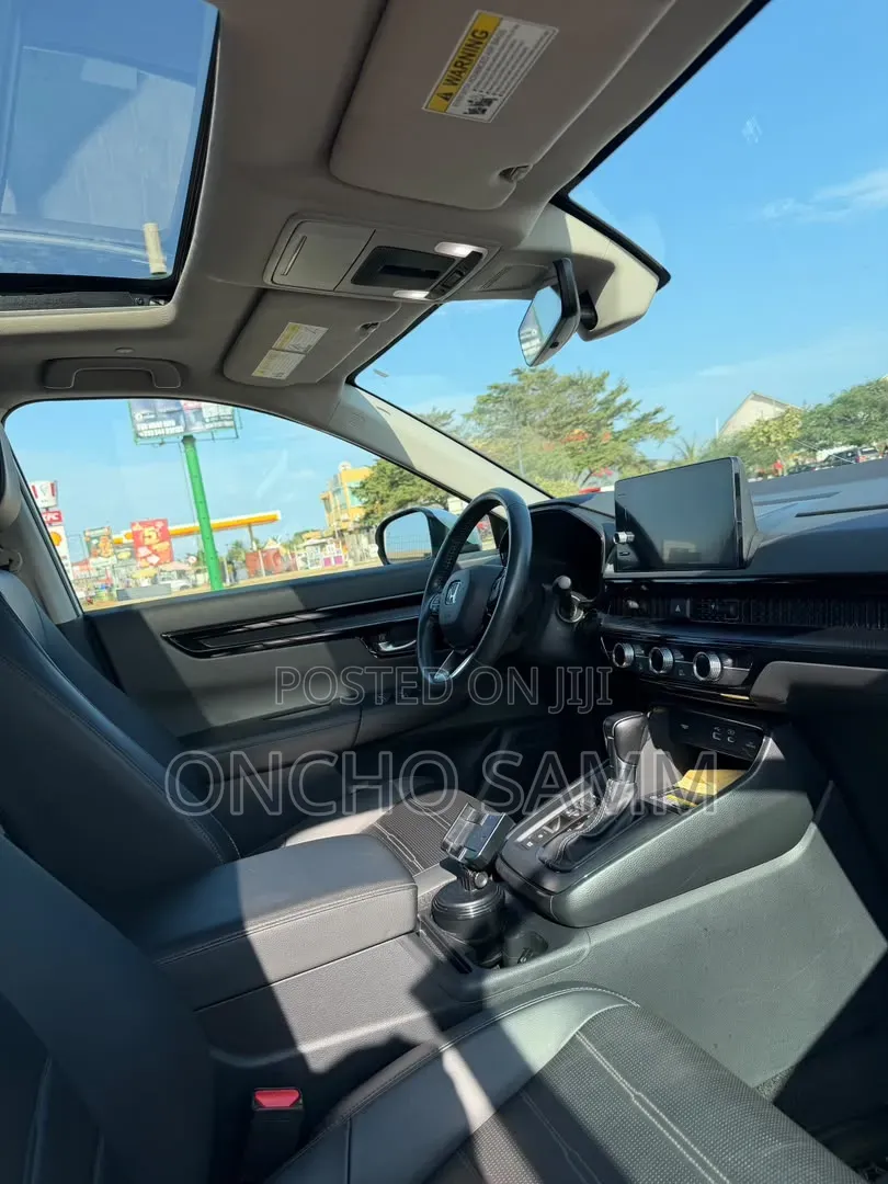 Honda CR-V 2023 White