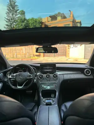 Mercedes-Benz C300 Base Sedan RWD (2.0L 4cyl 7A) 2016 Gray