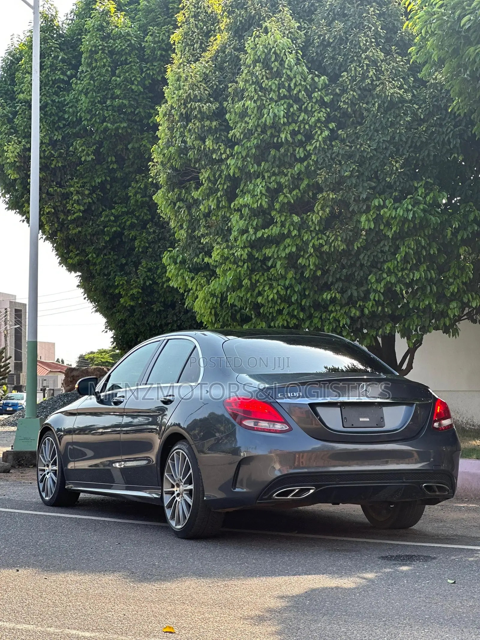 Mercedes-Benz C300 Base Sedan RWD (2.0L 4cyl 7A) 2016 Gray