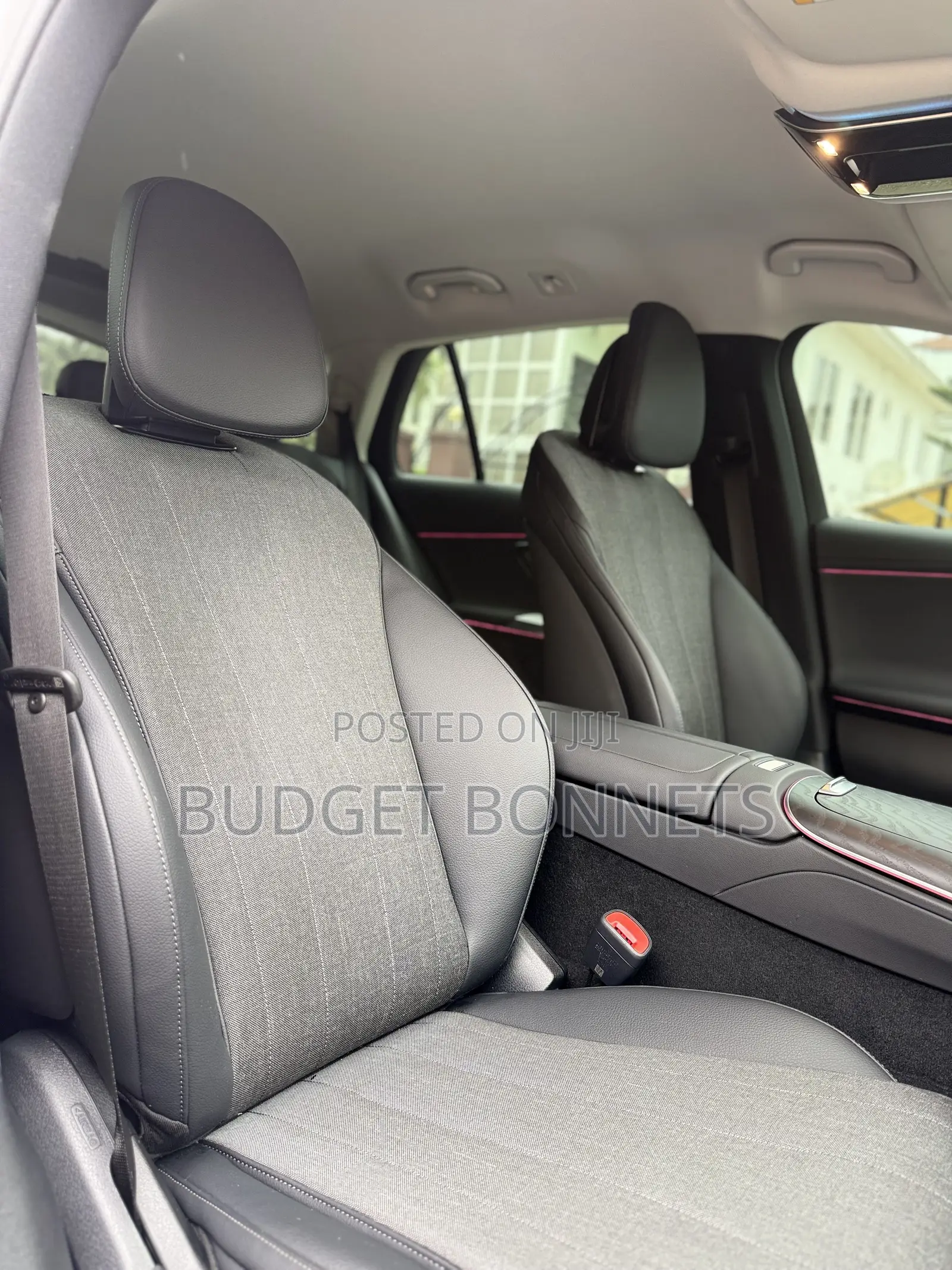 Mercedes-Benz E200 2025 White