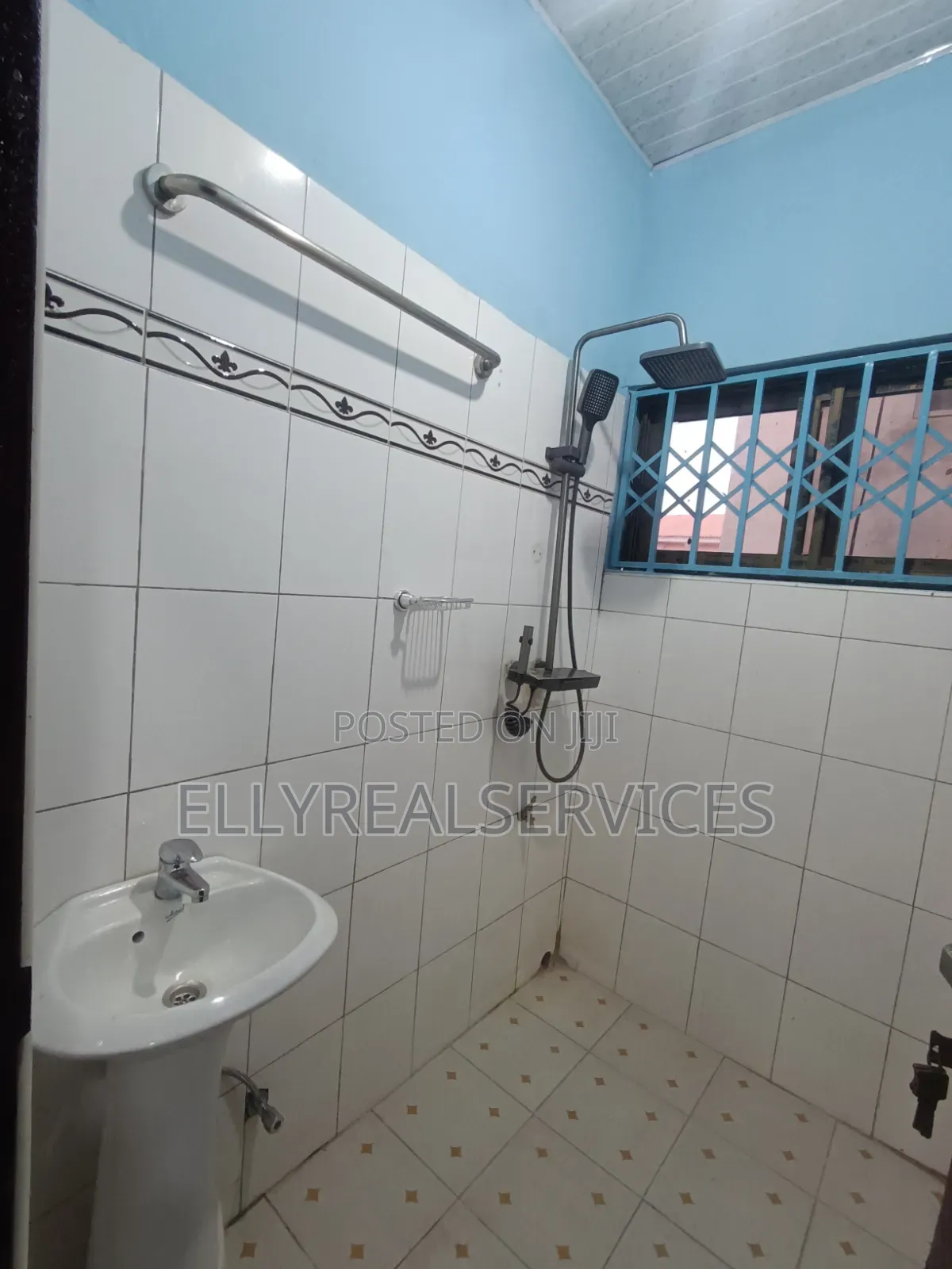 2bdrm Apartment in Ellyrealservices, School Junction for rent