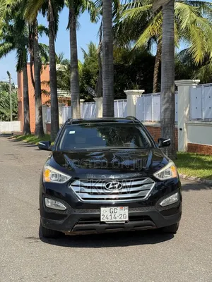 Hyundai Santa Fe 2016 Black