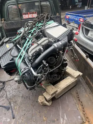 C 300 Egine