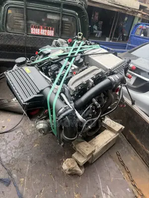 C 300 Egine