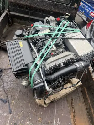 C 300 Egine
