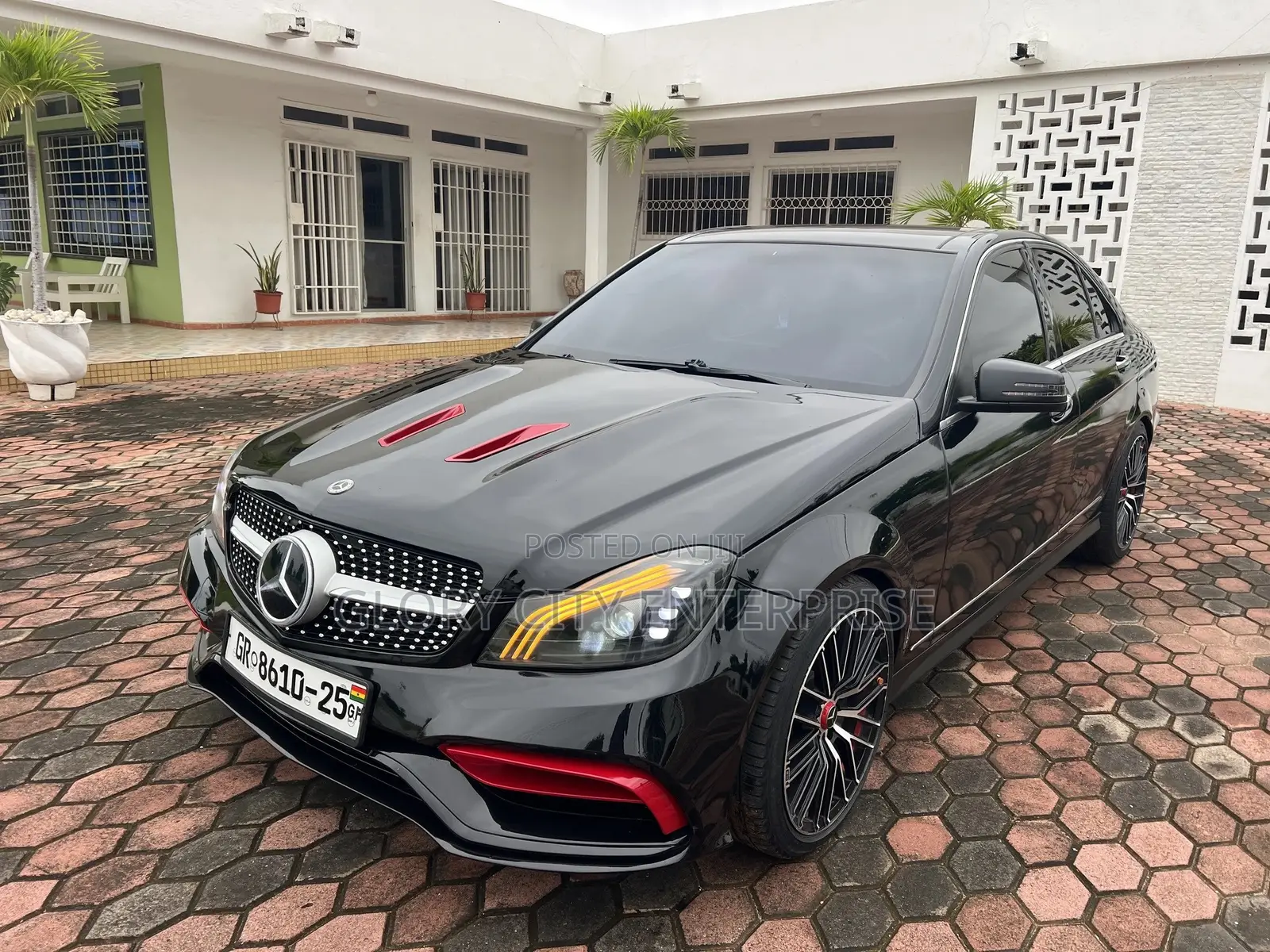 Mercedes-Benz C250 2013 Black