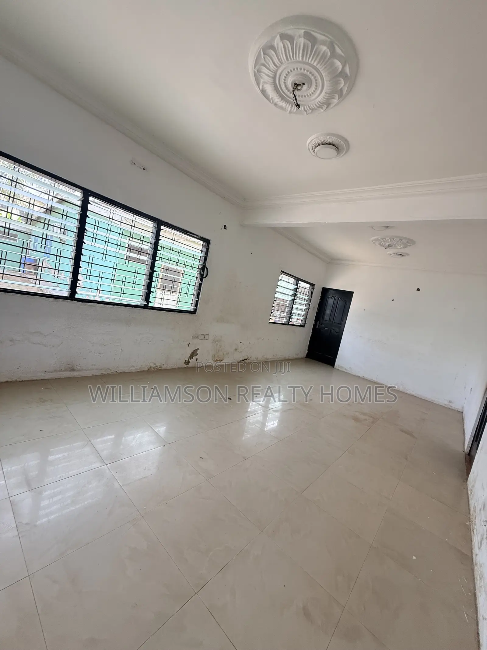 3bdrm Apartment in Community 18 Area, Spintex for rent