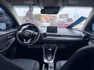 Toyota Yaris iA 1.5 FWD 2018 Black