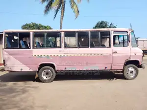 Mercedes-Benz 814D 1984