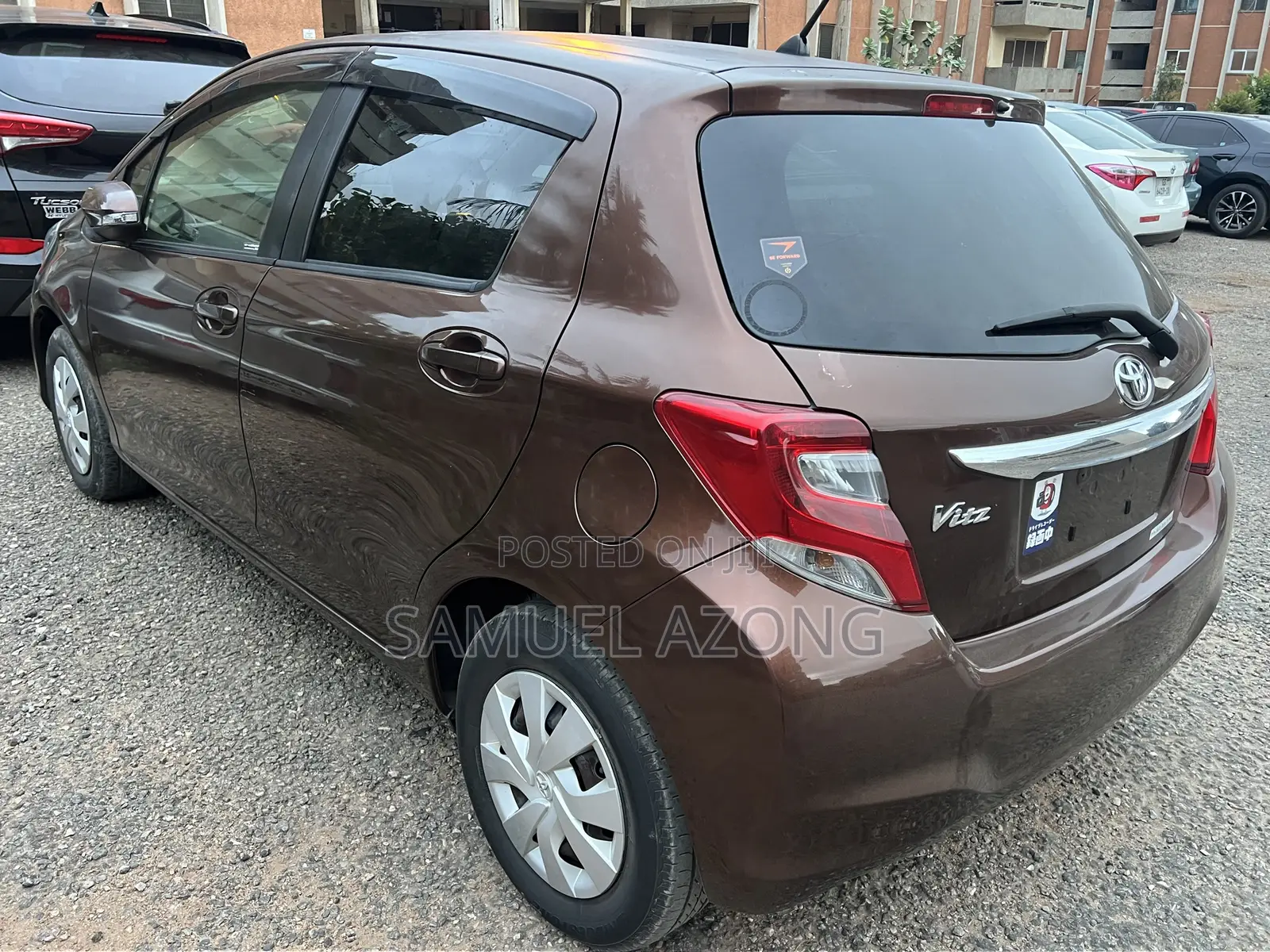 Toyota Vitz 1.3 AWD 3dr 2015 Brown