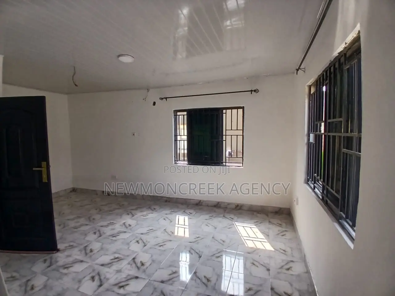 2bdrm Bungalow in Adenta Barrier for rent