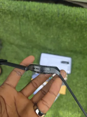 GW17 Smartwatch With Pop Up Camera and Sim Slot