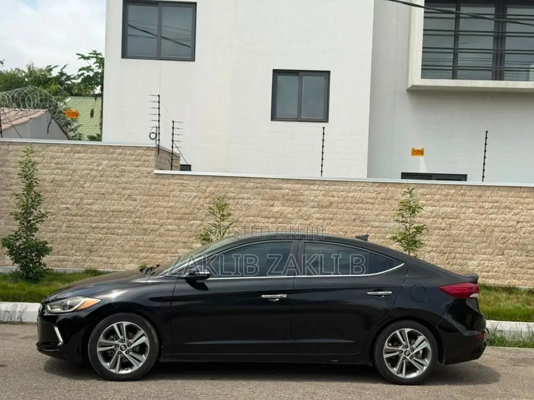 Hyundai Elantra Limited 2018 Black