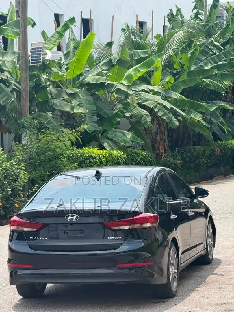 Hyundai Elantra Limited 2018 Black