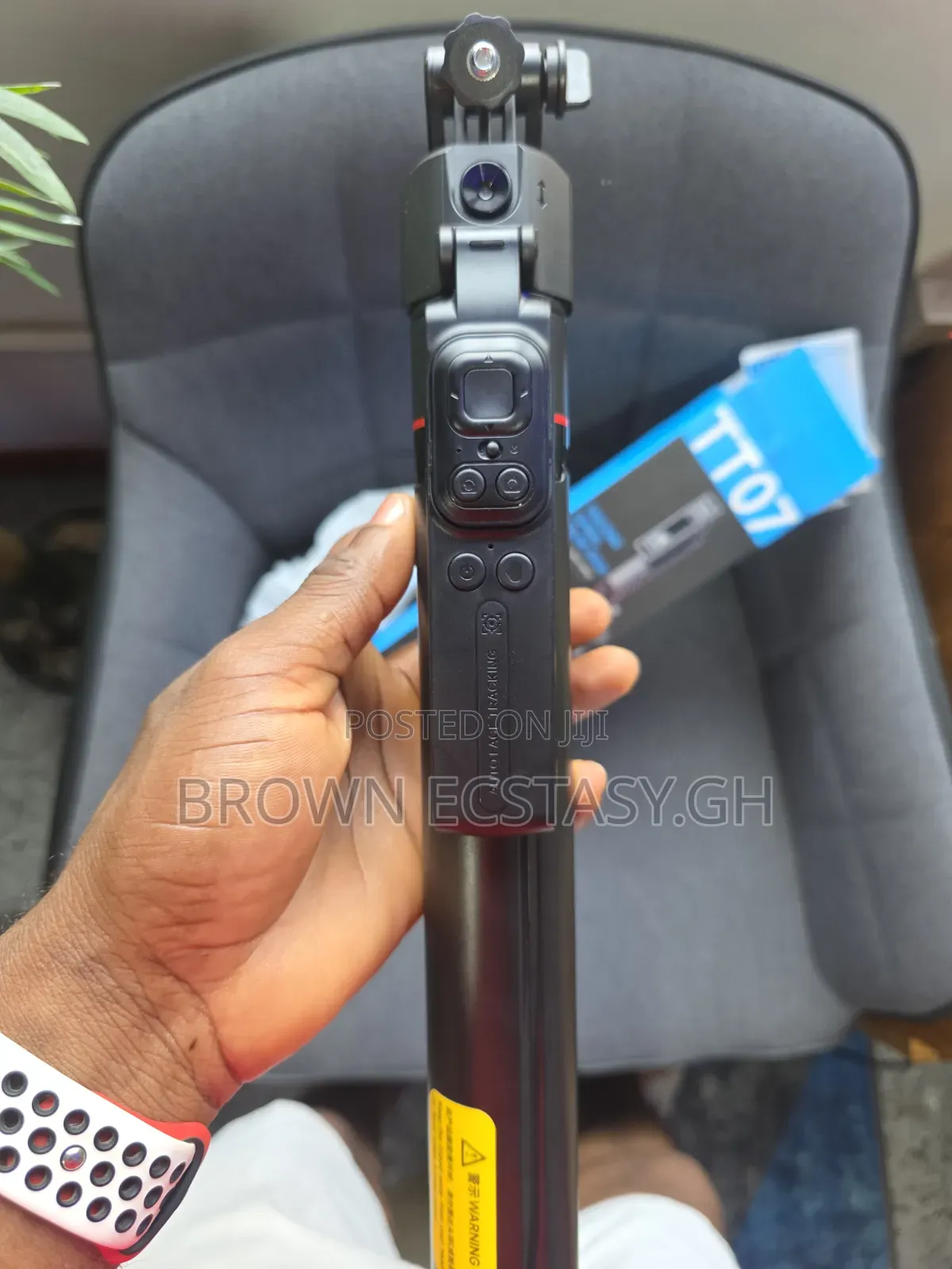 AI Smart Tripod (Face Tracking and Gimbal)