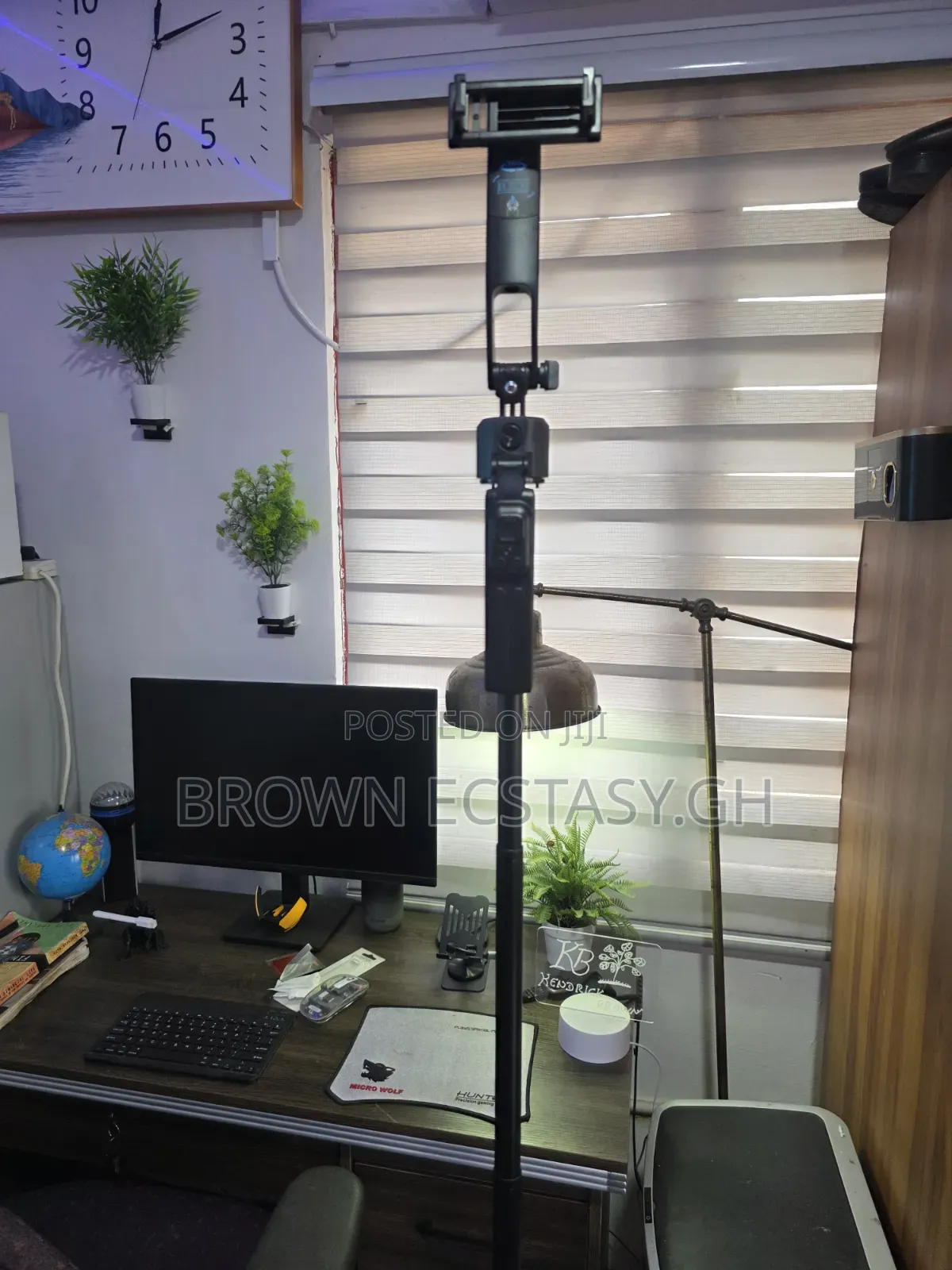 AI Smart Tripod (Face Tracking and Gimbal)