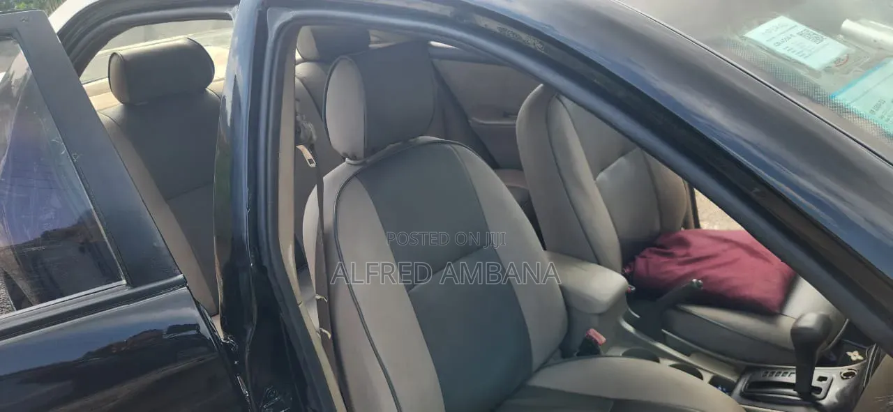 Toyota Corolla 2005 Black