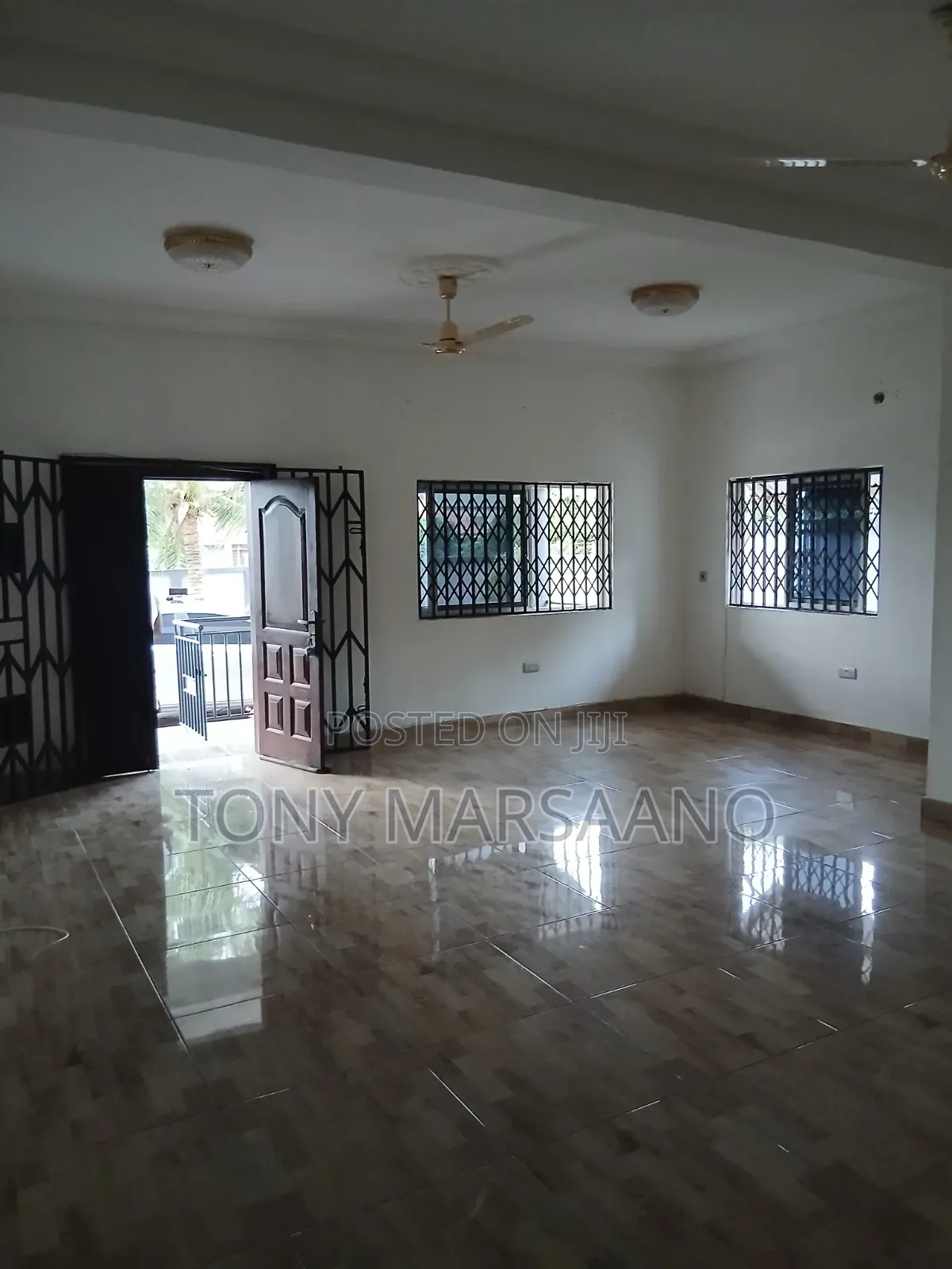 2bdrm Apartment in Haatso, Papao for rent