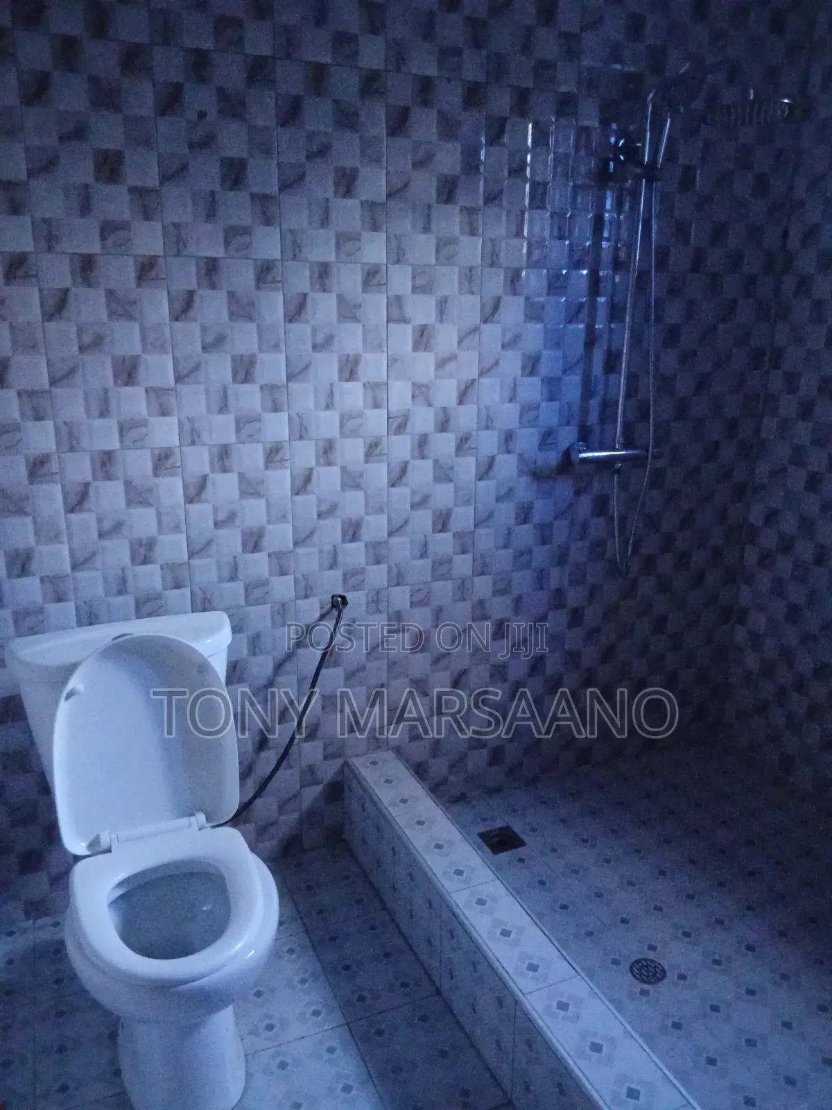 2bdrm Apartment in Haatso, Papao for rent