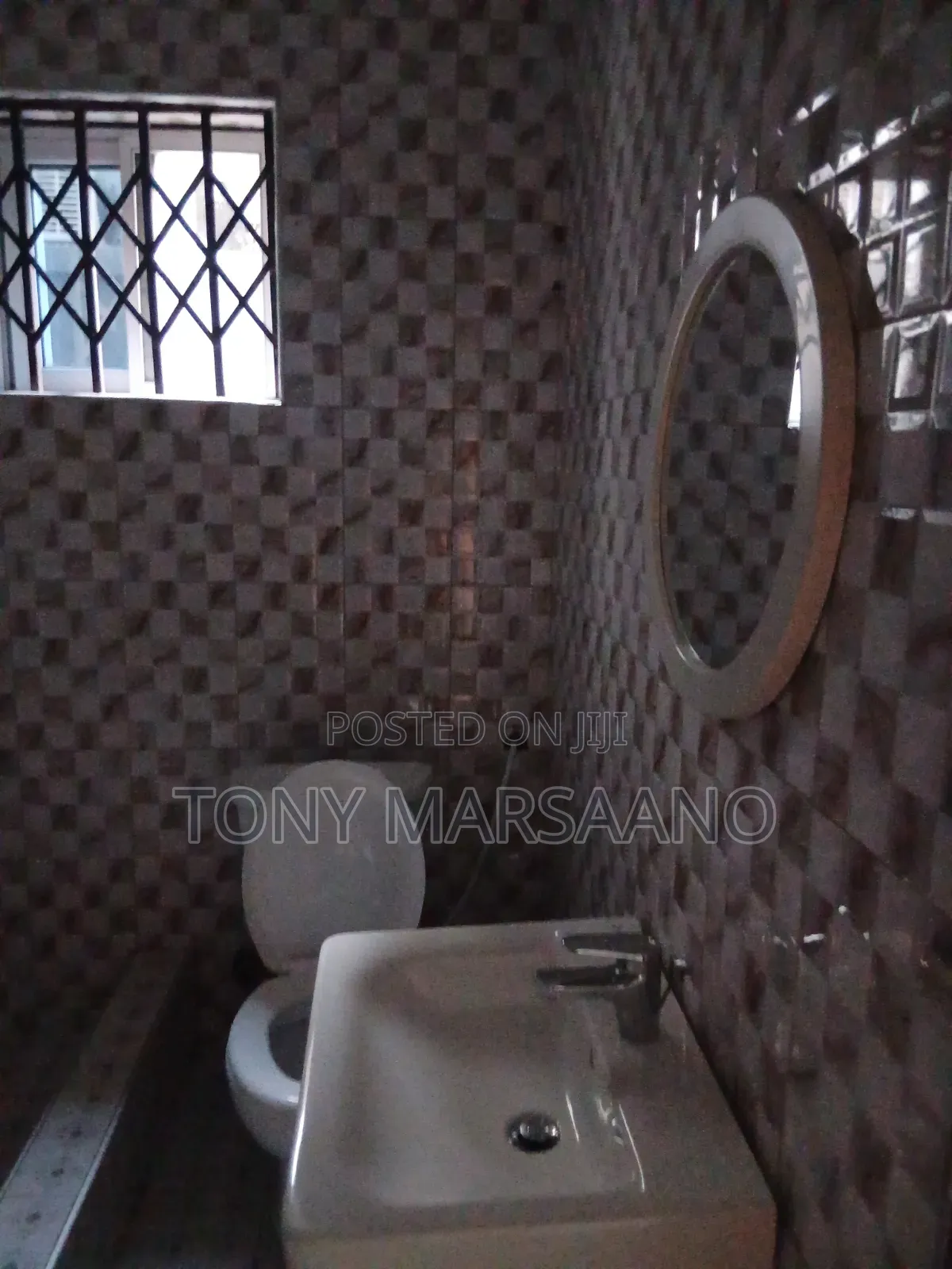 2bdrm Apartment in Haatso, Papao for rent