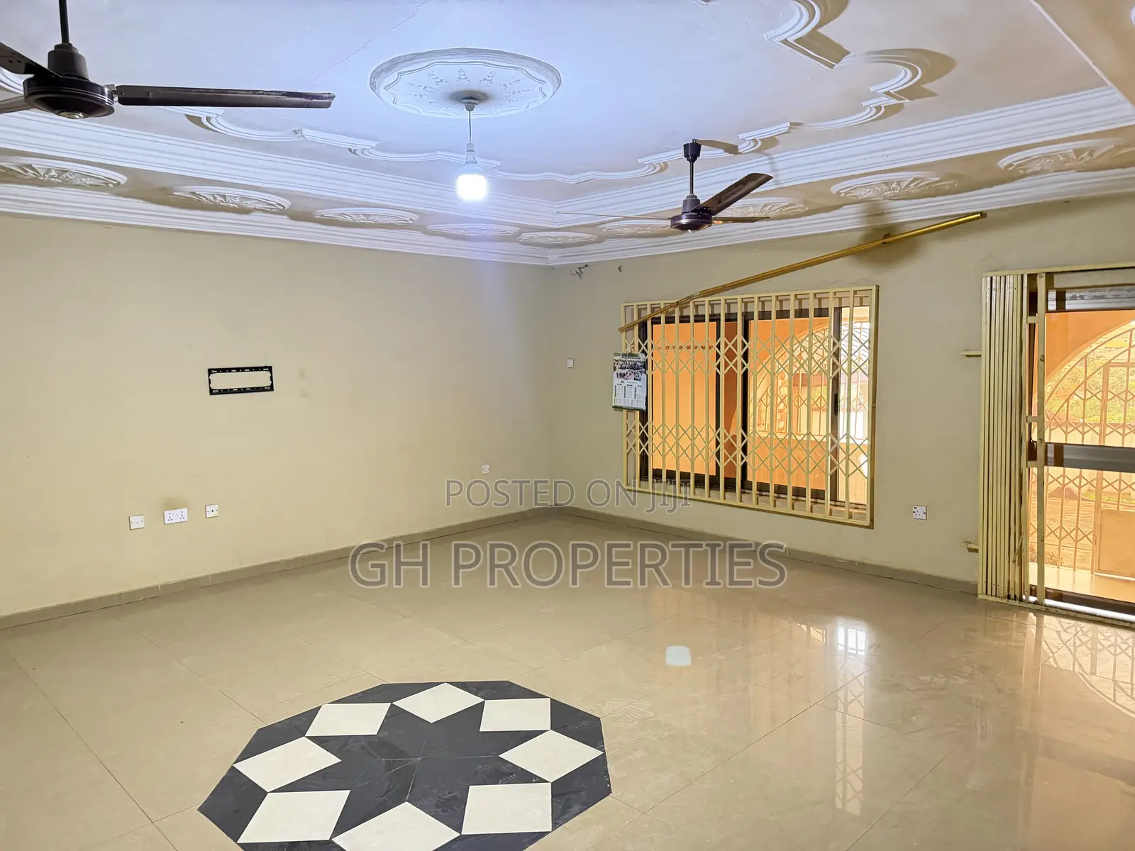 3bdrm Apartment in Daban, Kumasi Metropolitan for rent
