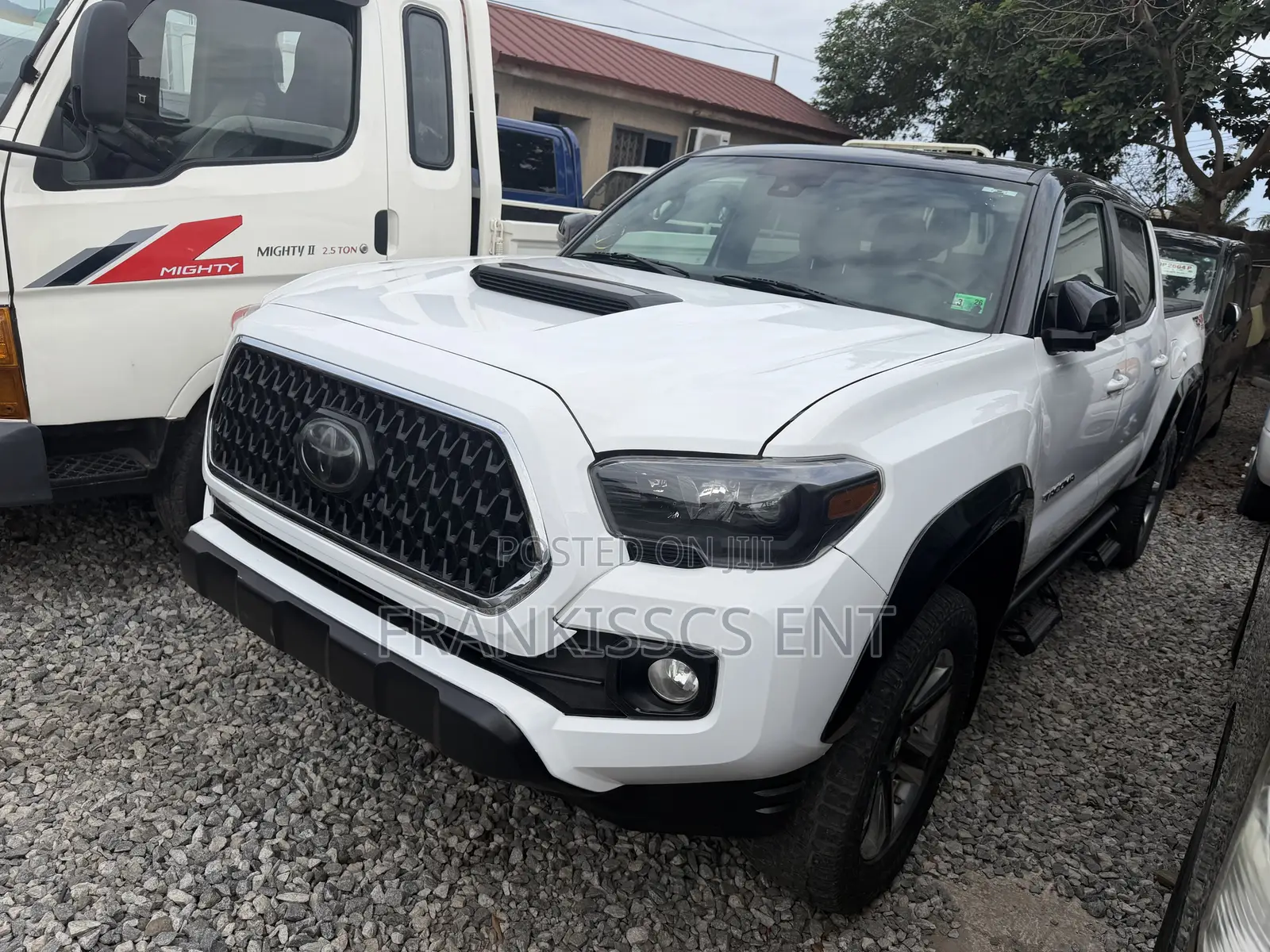 Toyota Tacoma Limited 2018 White