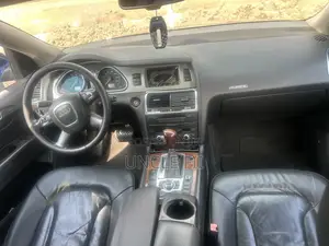 Audi Q7 2009 Blue