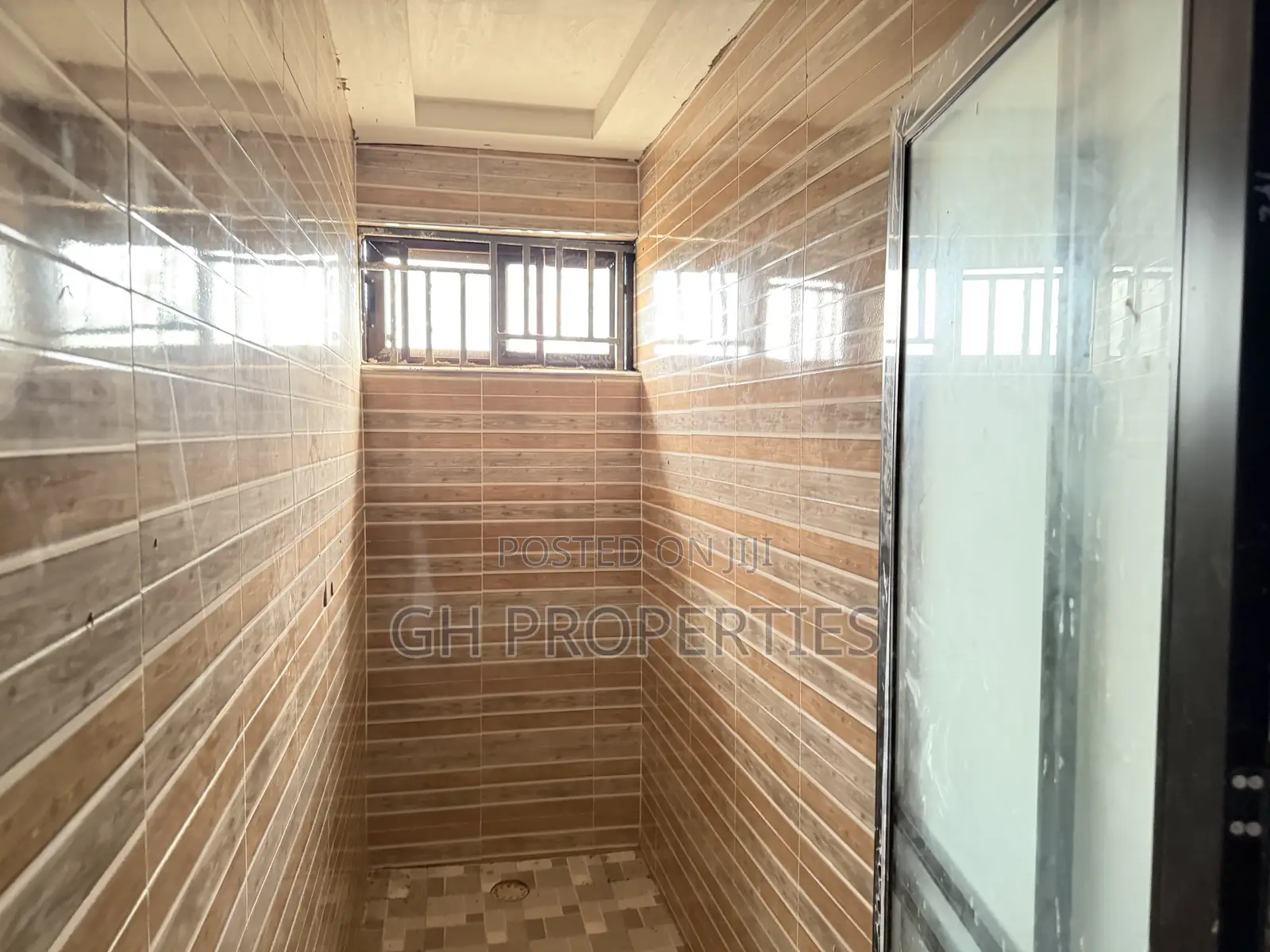 4bdrm House in Ejisu Kwamo, Kumasi Metropolitan for sale