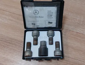 Original Mercedes-Benz Wheel Locks for Light-Alloy Wheels.