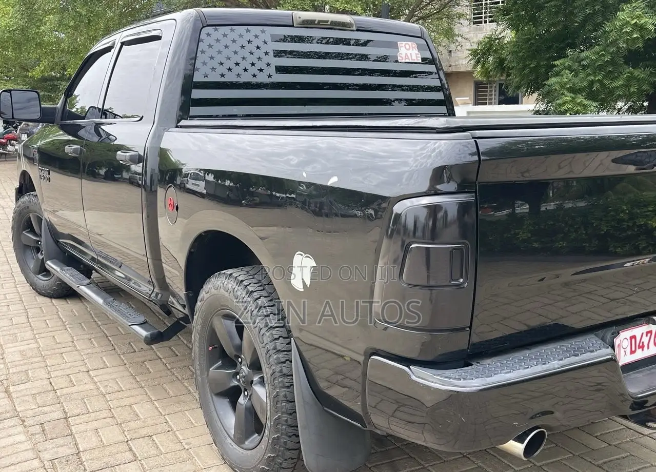 Dodge RAM 2018 Black