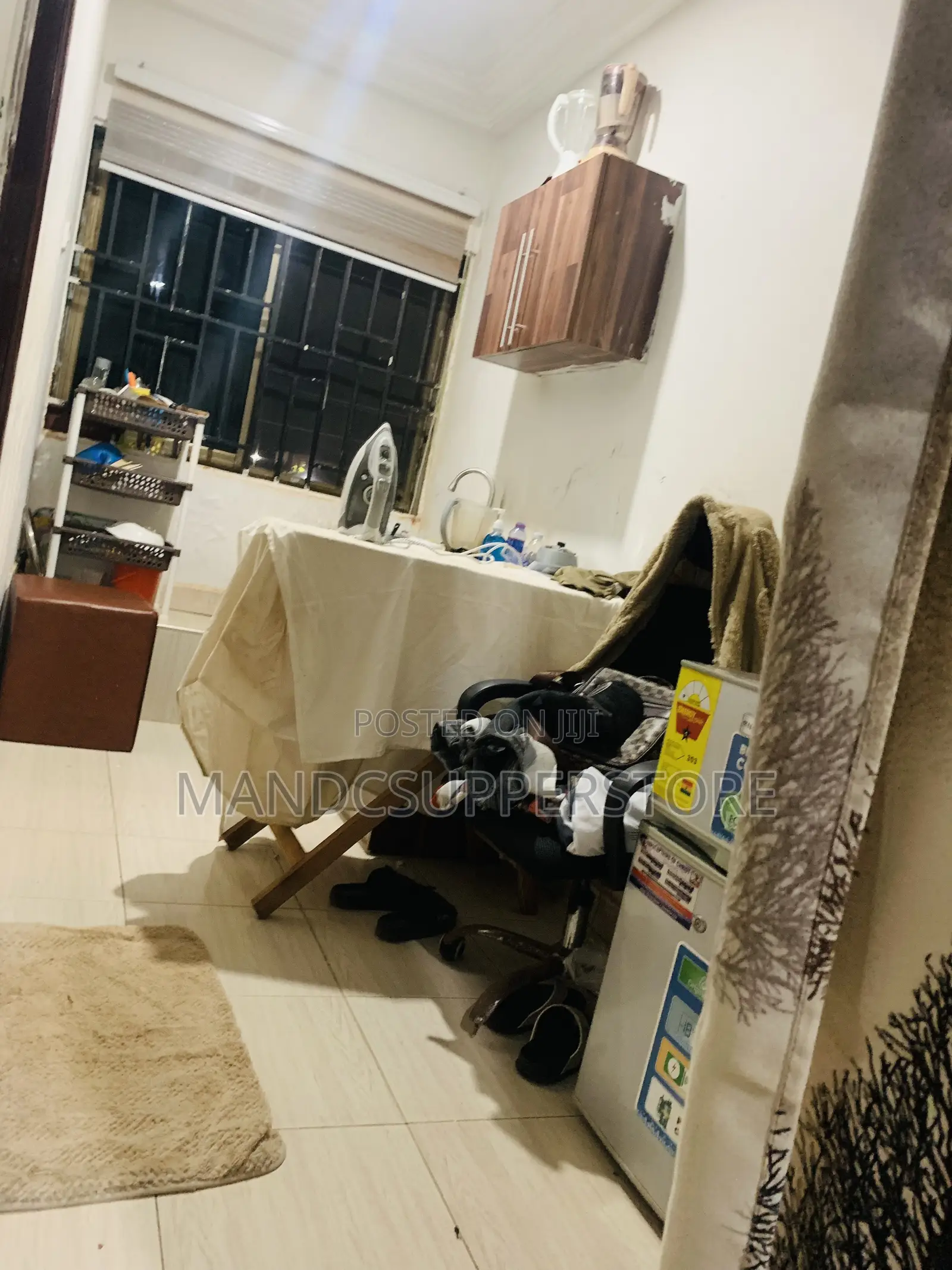 Studio Apartment in M&M Hostel, Malejor for rent