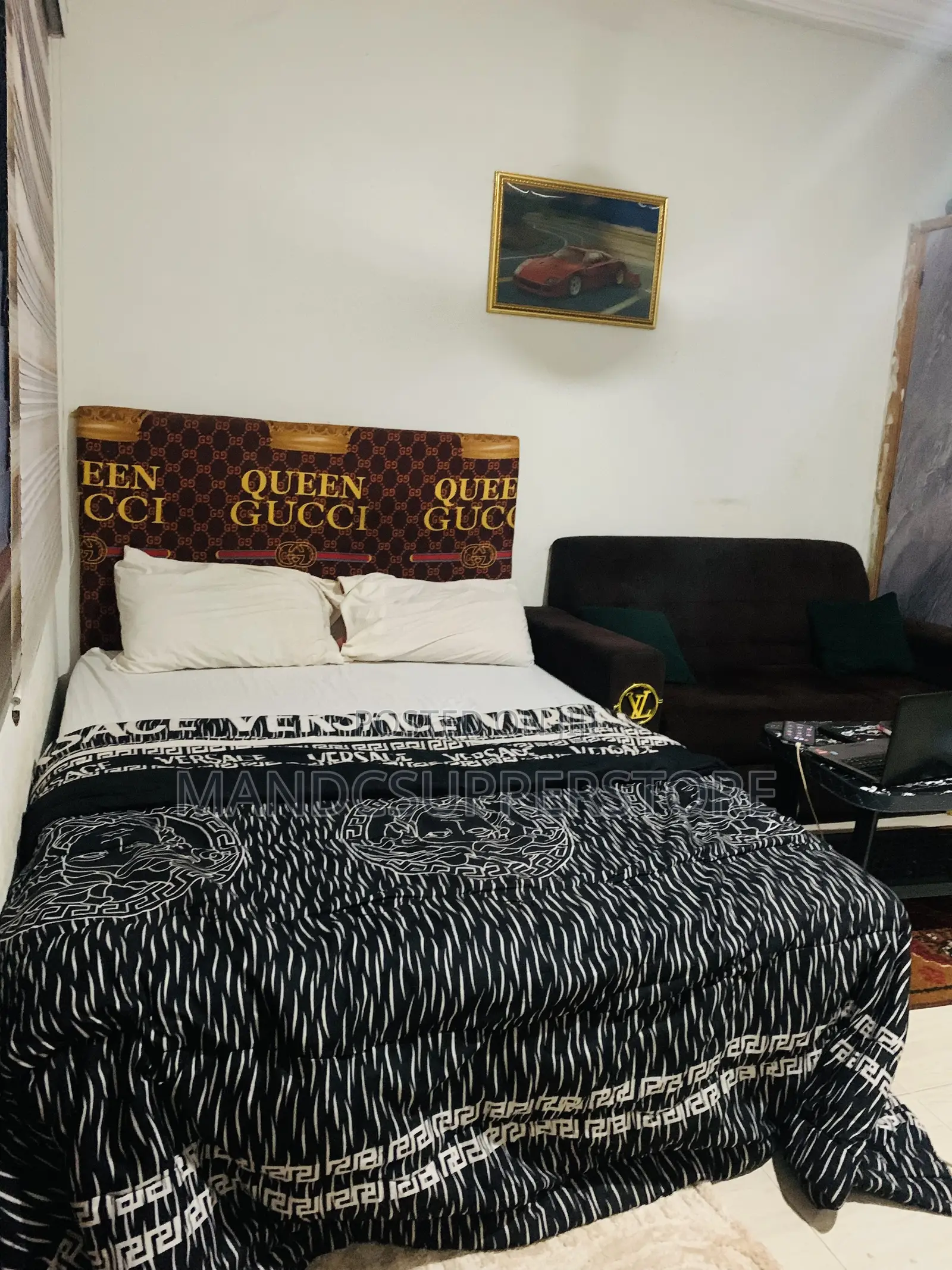 Studio Apartment in M&M Hostel, Malejor for rent