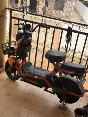 Motorcycle 2025 Orange