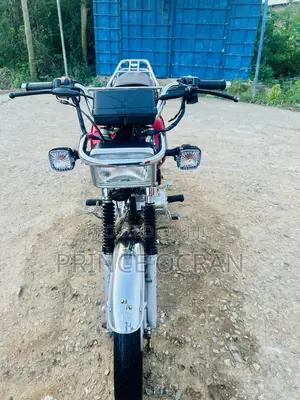 Royal RY125 2026 Red