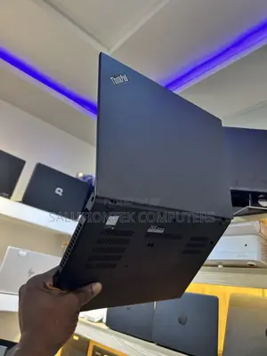 Laptop Lenovo ThinkPad t495s 8GB AMD Ryzen 5 SSD 256GB