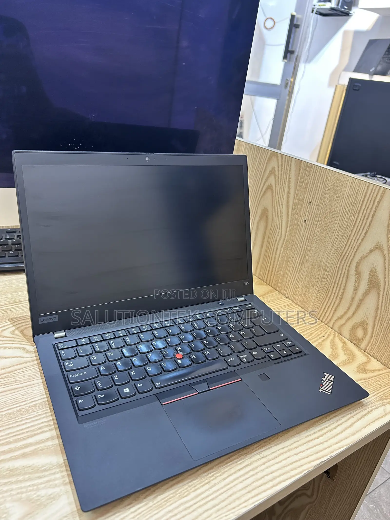 Laptop Lenovo ThinkPad t495s 8GB AMD Ryzen 5 SSD 256GB