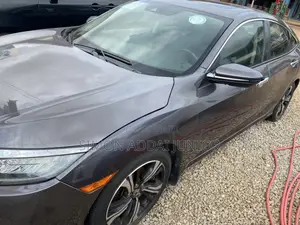 Honda Civic 2021 Gray